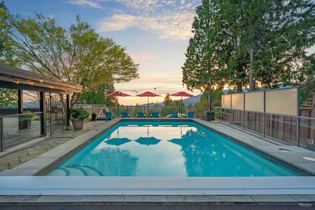 Seymour Private Bedroom, Ensuite Bathroom With Shared Pool, Hot Tub With Views شمال فانكوفر المظهر الخارجي الصورة