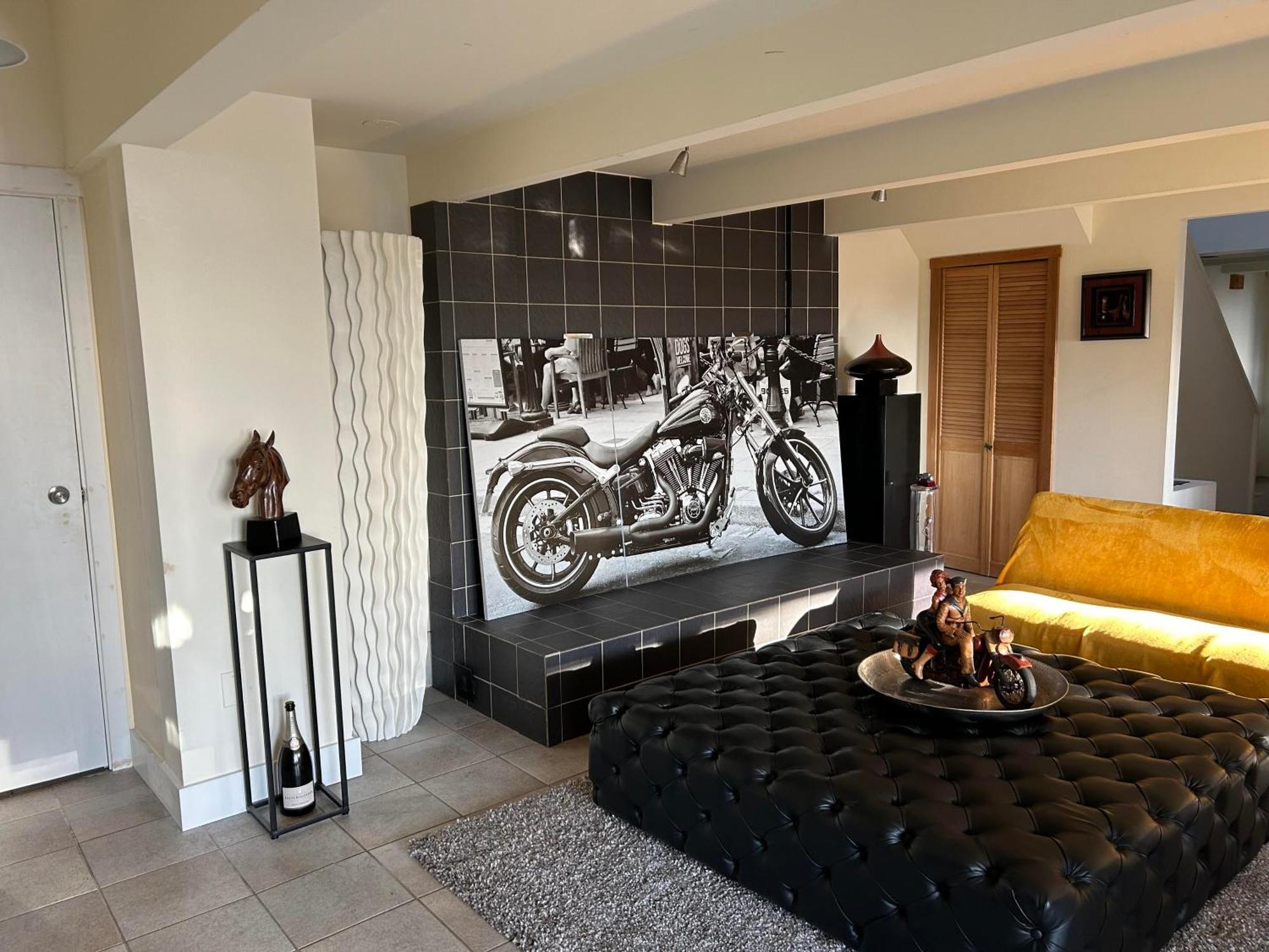 Seymour Private Bedroom, Ensuite Bathroom With Shared Pool, Hot Tub With Views شمال فانكوفر المظهر الخارجي الصورة