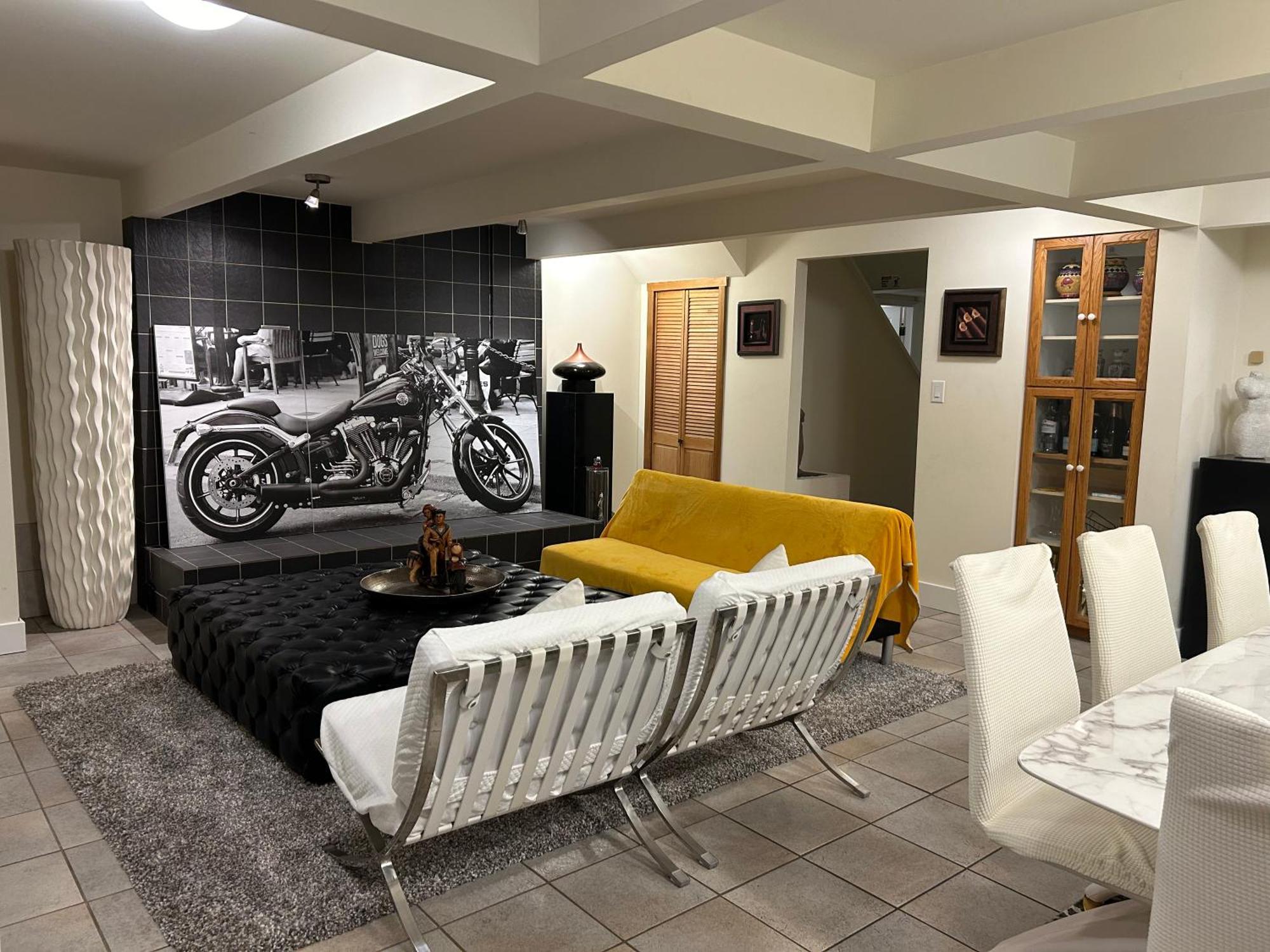 Seymour Private Bedroom, Ensuite Bathroom With Shared Pool, Hot Tub With Views شمال فانكوفر المظهر الخارجي الصورة